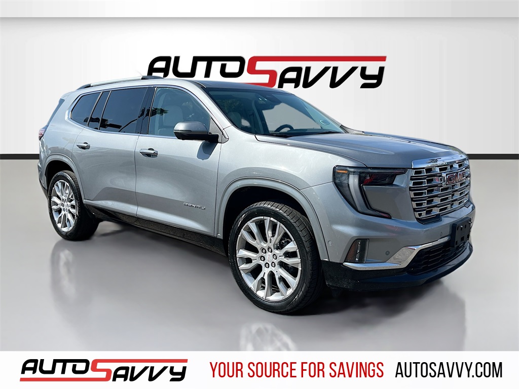2024 GMC Acadia Denali's photo