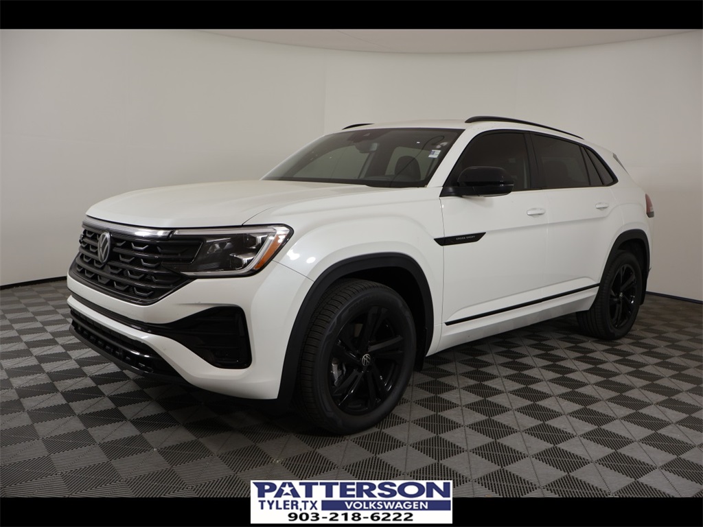 2026 Volkswagen Atlas Cross Sport SEL R-LINE's photo