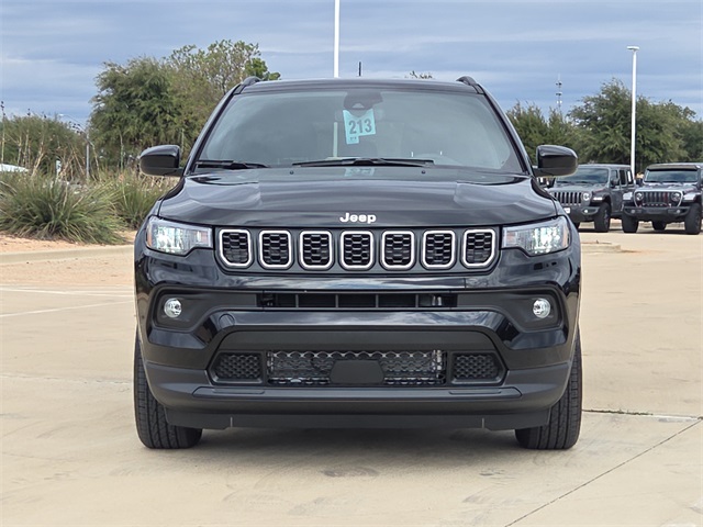 2026 Jeep Compass Latitude Altitude photo 2