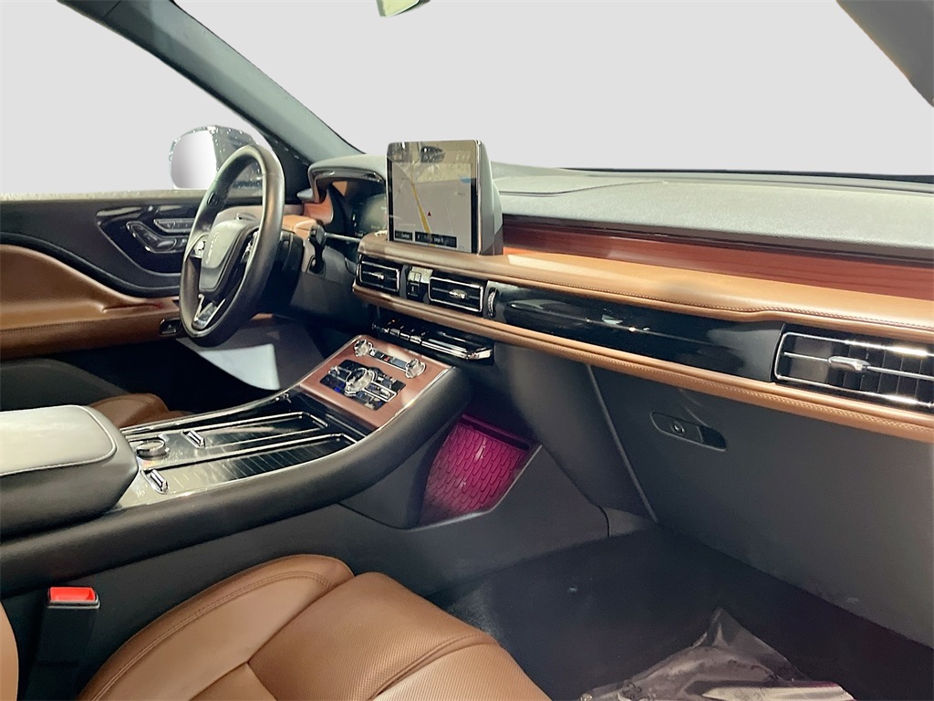 2023 Lincoln Aviator Reserve photo 28