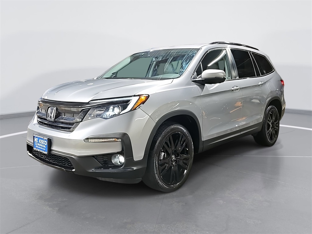 2022 Honda Pilot SE's photo