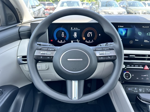 2025 White Pearl Hyundai Tucson SEL AWD SUV