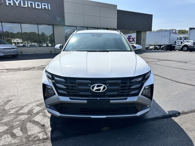 2025 White Pearl Hyundai Tucson SEL AWD SUV