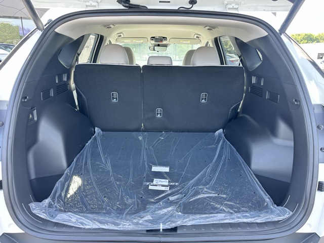 2025 White Pearl Hyundai Tucson SEL AWD SUV