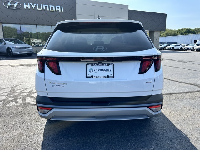 2025 White Pearl Hyundai Tucson SEL AWD SUV