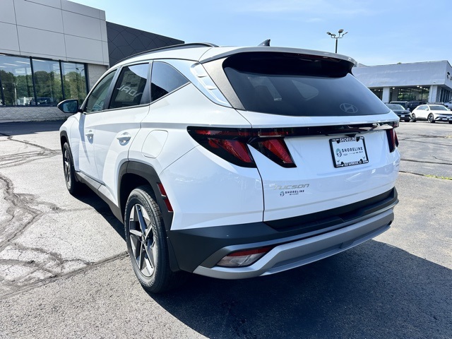 2025 White Pearl Hyundai Tucson SEL AWD SUV