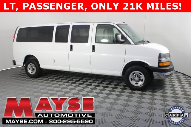 2016 Chevrolet Express Passenger LT