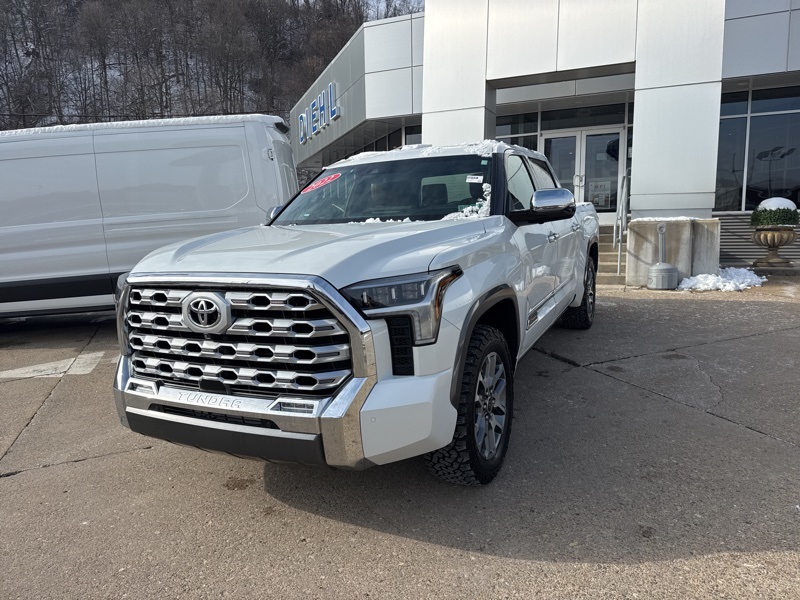 2022 Toyota Tundra 1794 Edition photo 2