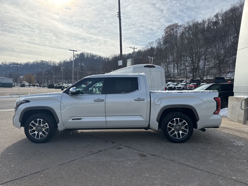 2022 Toyota Tundra 1794 Edition photo 3