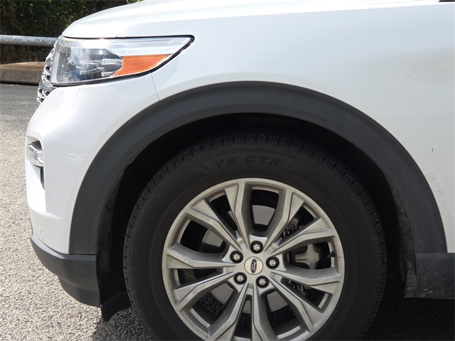 2020 Ford Explorer Limited photo 2