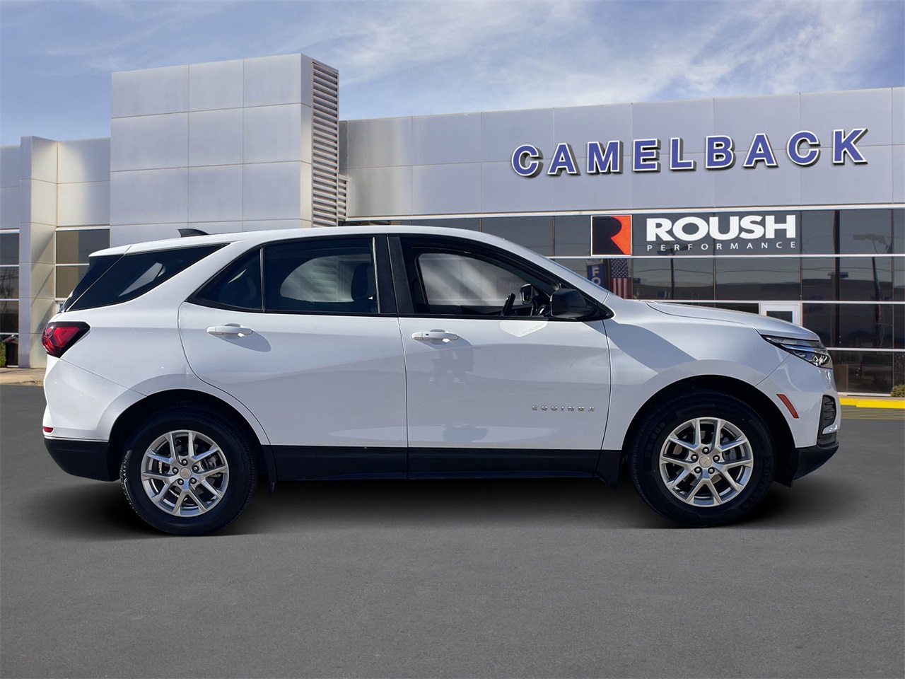 used 2024 Chevrolet Equinox car, priced at $17,662