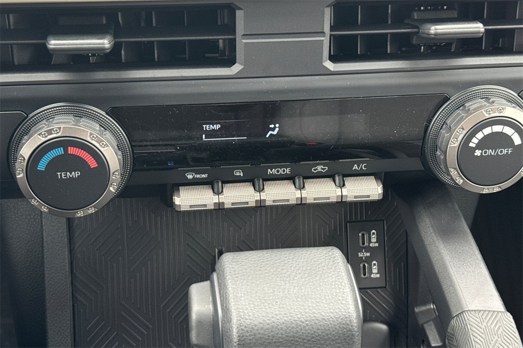 2025 Toyota Tacoma SR5 Double Cab photo 18