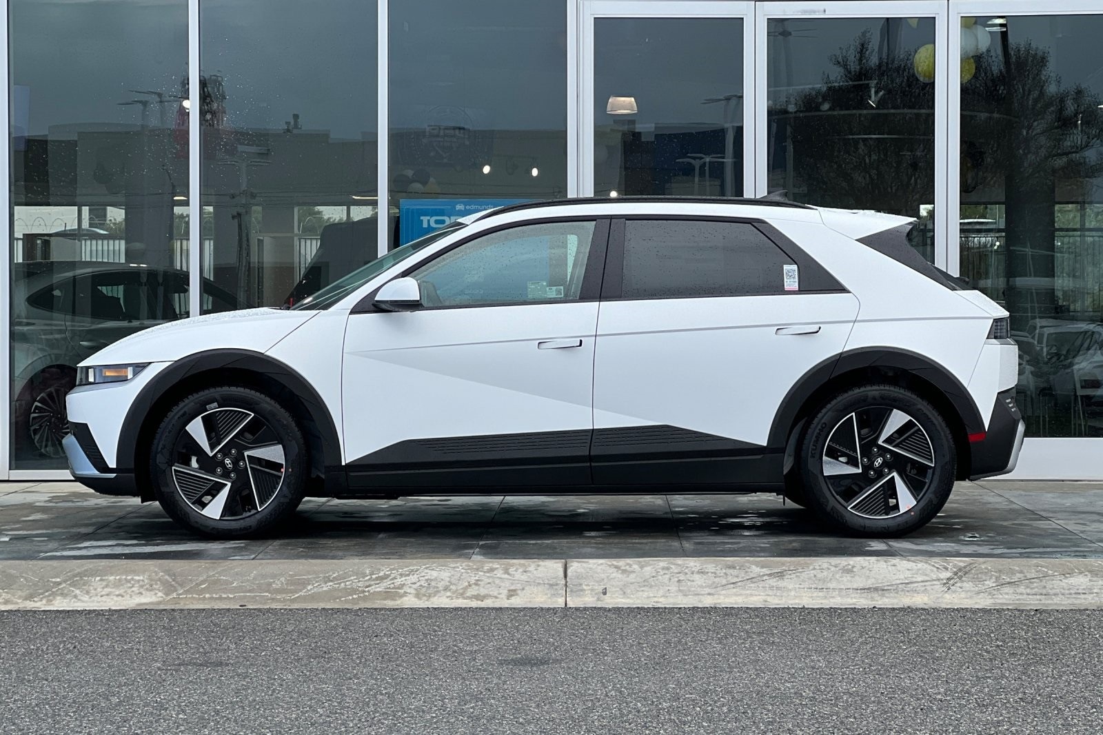 IONIQ 5 SEL
