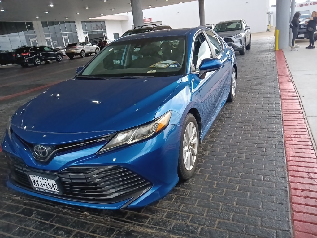 2019 Toyota Camry LE