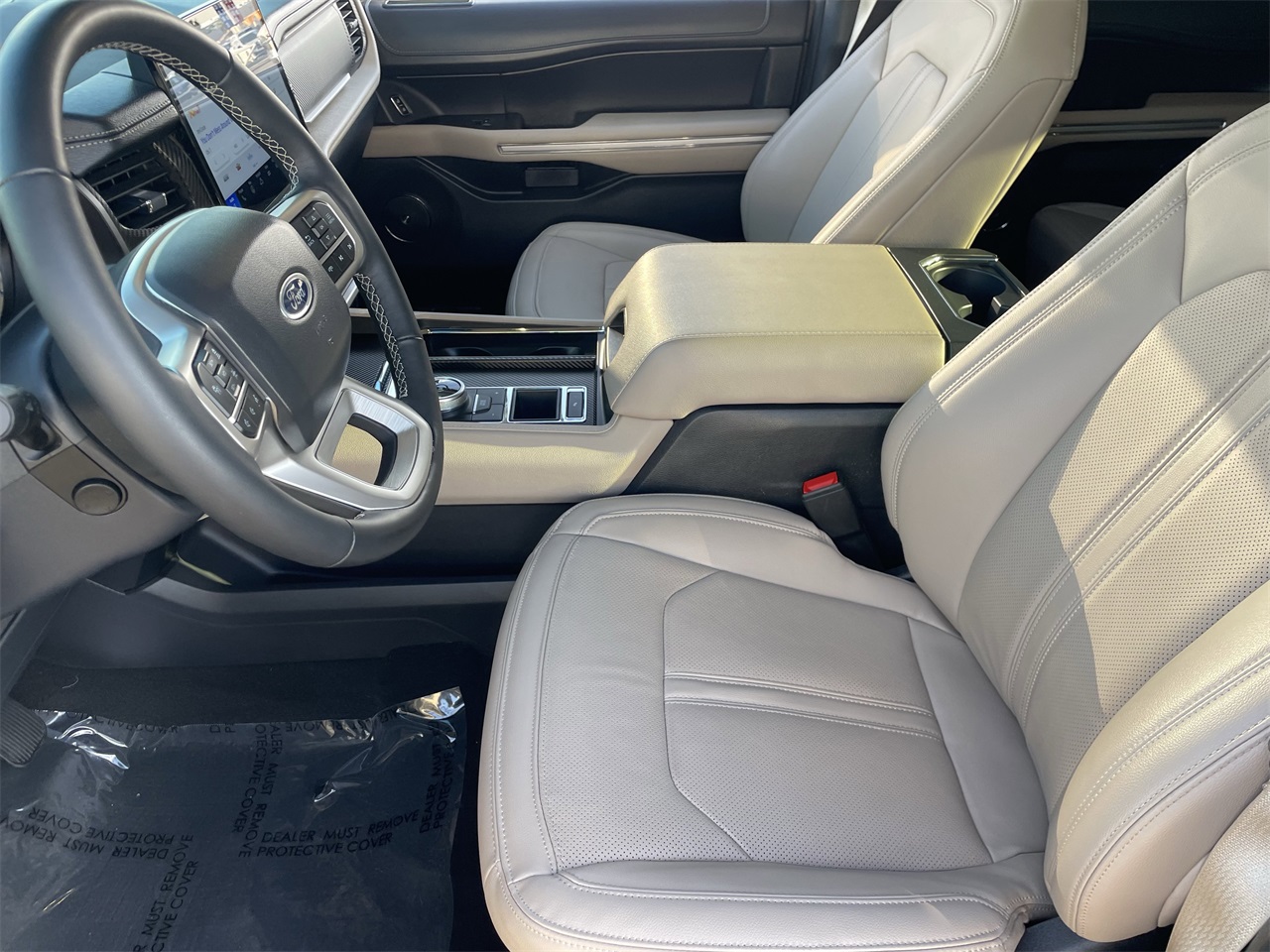 used 2024 Ford Expedition car, priced at $55,995