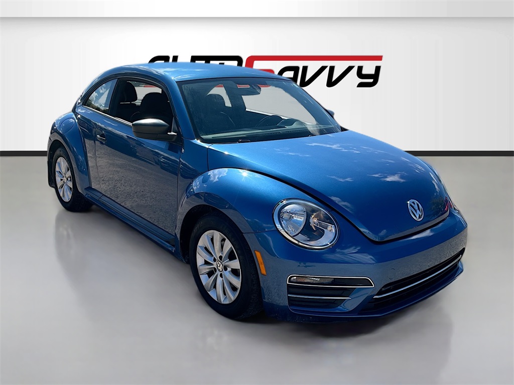 2019 Volkswagen Beetle Convertible Final Edition SE photo 2