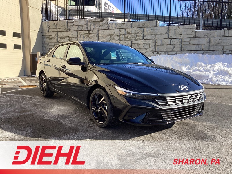 2026 Hyundai Elantra SEL's photo