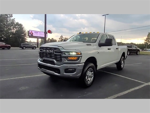 2026 Ram 2500 Tradesman Crew Cab 4x4 6'4" Box