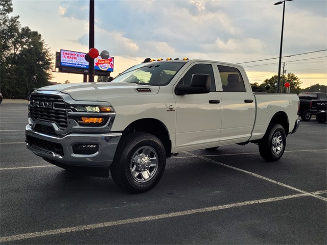 2026 Ram 2500 Tradesman Crew Cab 4x4 6'4" Box