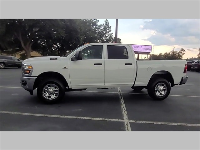 2026 Ram 2500 Tradesman Crew Cab 4x4 6'4" Box