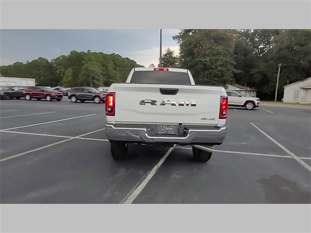 2026 Ram 2500 Tradesman Crew Cab 4x4 6'4" Box