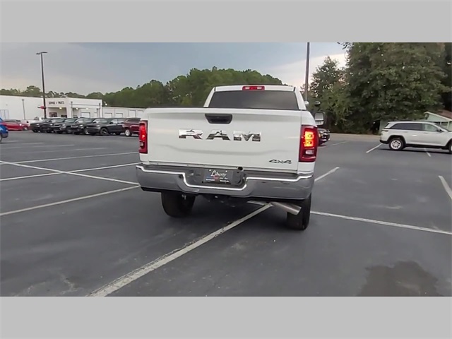 2026 Ram 2500 Tradesman Crew Cab 4x4 6'4" Box