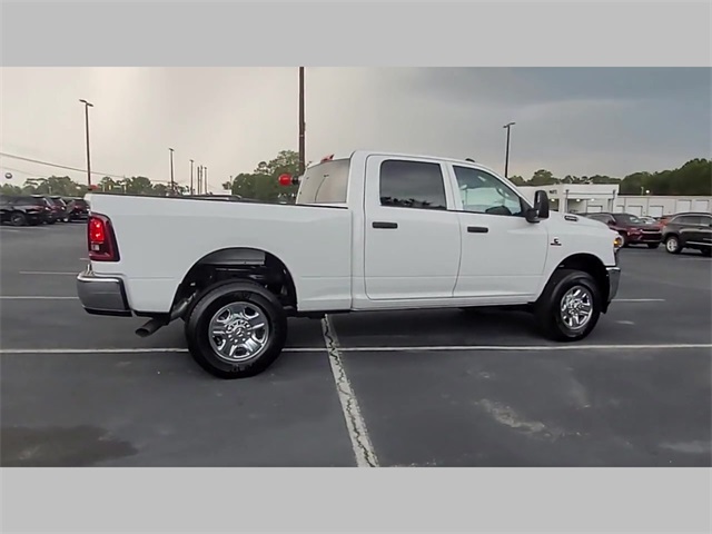 2026 Ram 2500 Tradesman Crew Cab 4x4 6'4" Box
