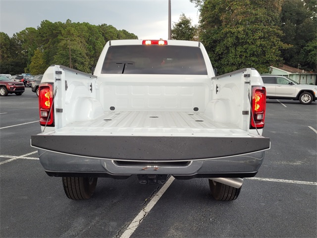 2026 Ram 2500 Tradesman Crew Cab 4x4 6'4" Box