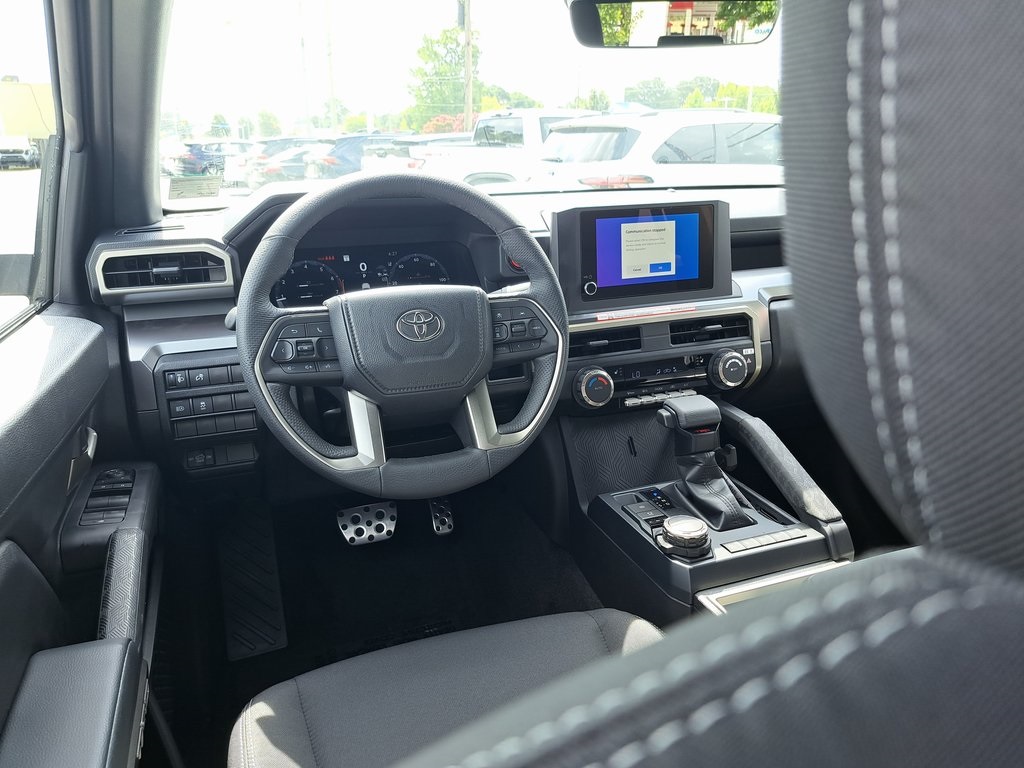 2025 Toyota Tacoma TRD Sport Double Cab photo 9