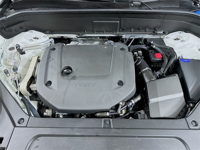 XC90 B6 Ultimate 7 Passenger