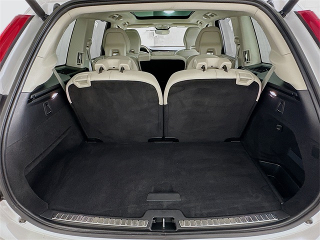 XC90 B6 Ultimate 7 Passenger