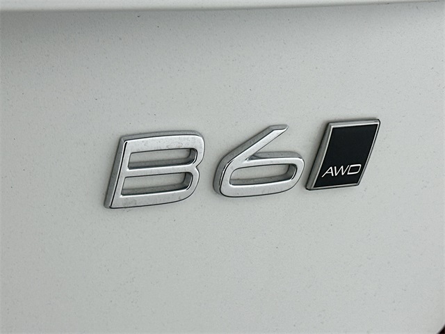 XC90 B6 Ultimate 7 Passenger