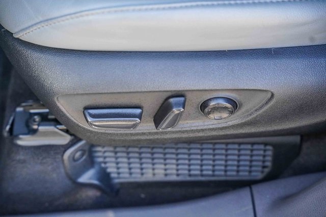 used 2023 Toyota Sienna car, priced at $45,977