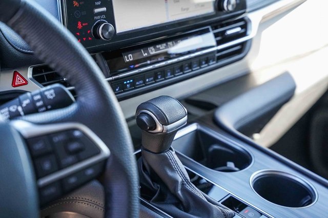 used 2023 Toyota Sienna car, priced at $45,977