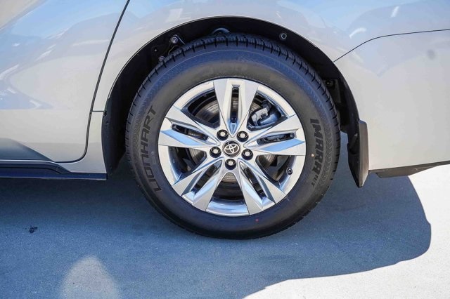 used 2023 Toyota Sienna car, priced at $45,977