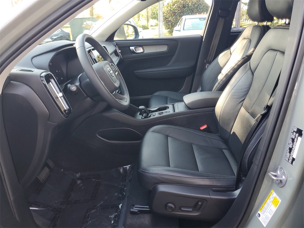 used 2024 Volvo XC40 car, priced at $26,193