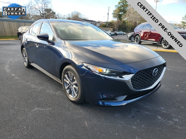 2024 Mazda Mazda3 S's photo