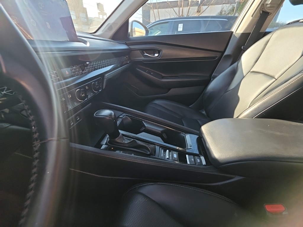 used 2024 Honda Accord Hybrid car, priced at $24,895