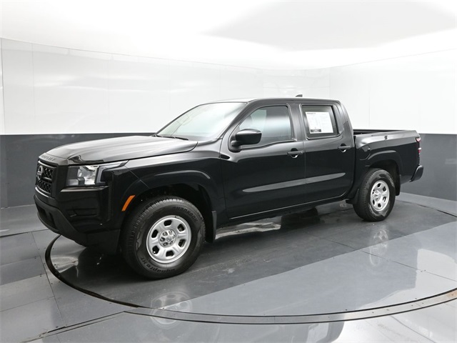 2023 Nissan Frontier S's photo