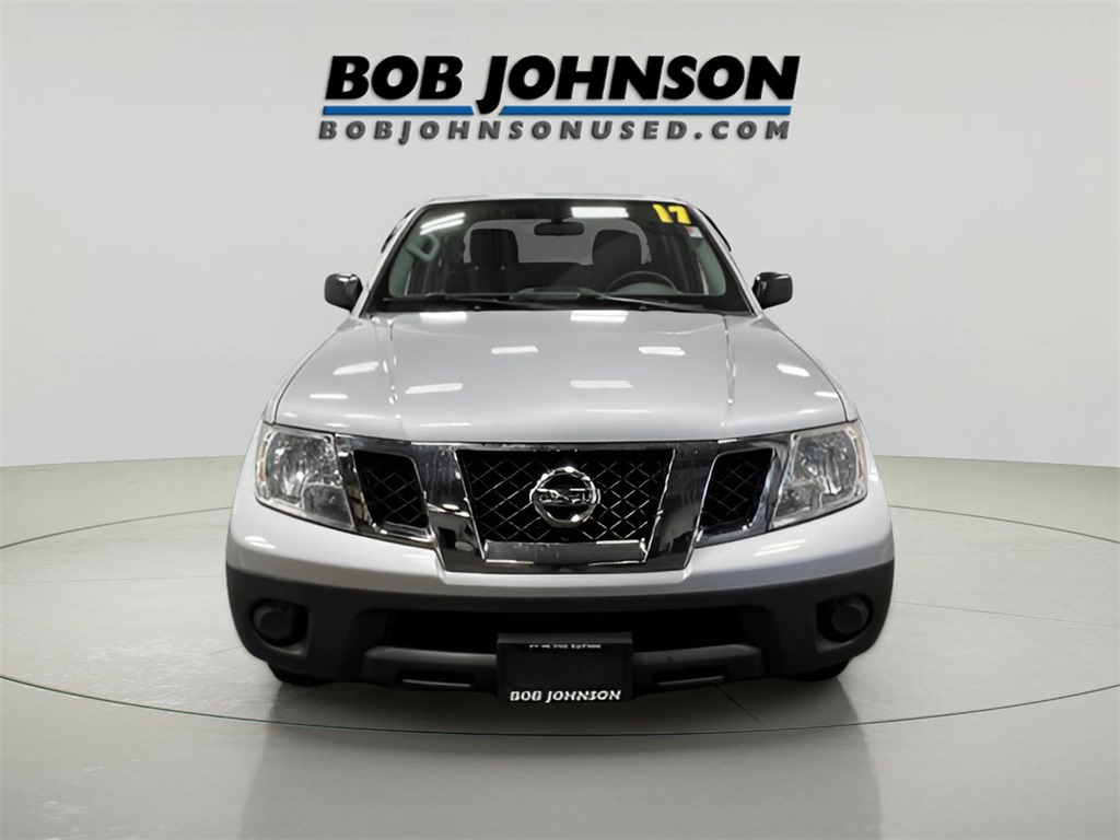 2017 Nissan Frontier S photo 2