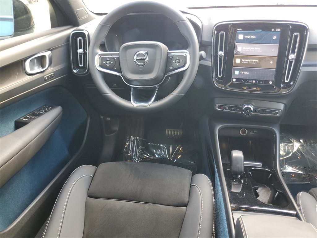 used 2023 Volvo C40 Recharge Pure Electric car, priced at $23,449