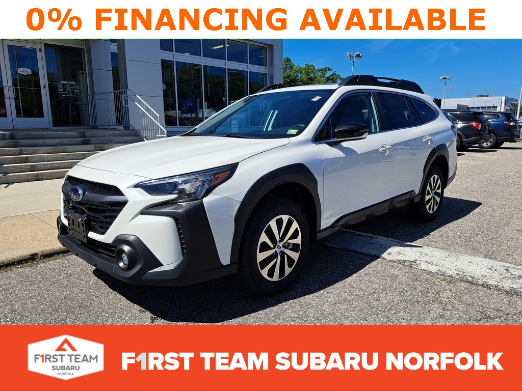 2025 Subaru Outback Premium's photo