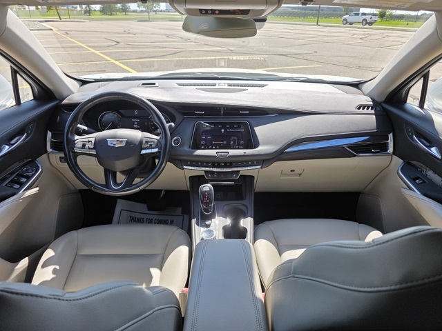 2020 Cadillac XT4 AWD Luxury
