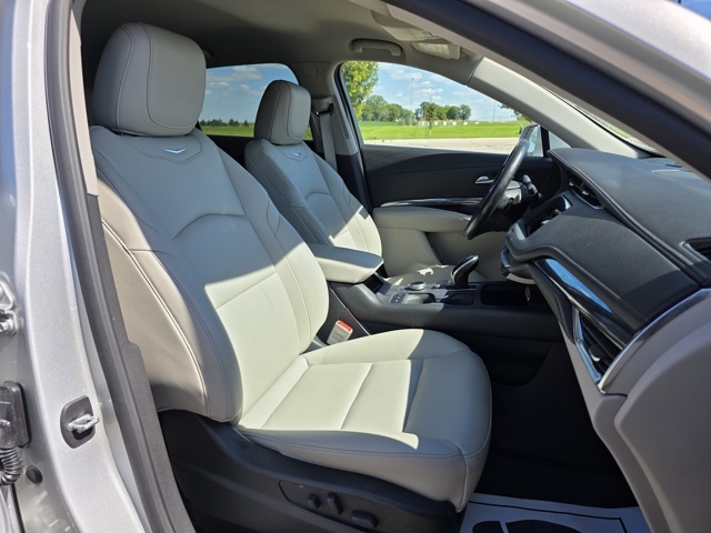 2020 Cadillac XT4 AWD Luxury