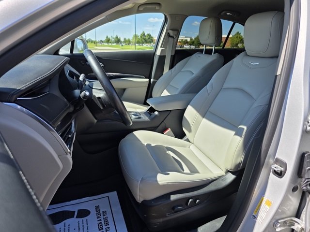 2020 Cadillac XT4 AWD Luxury