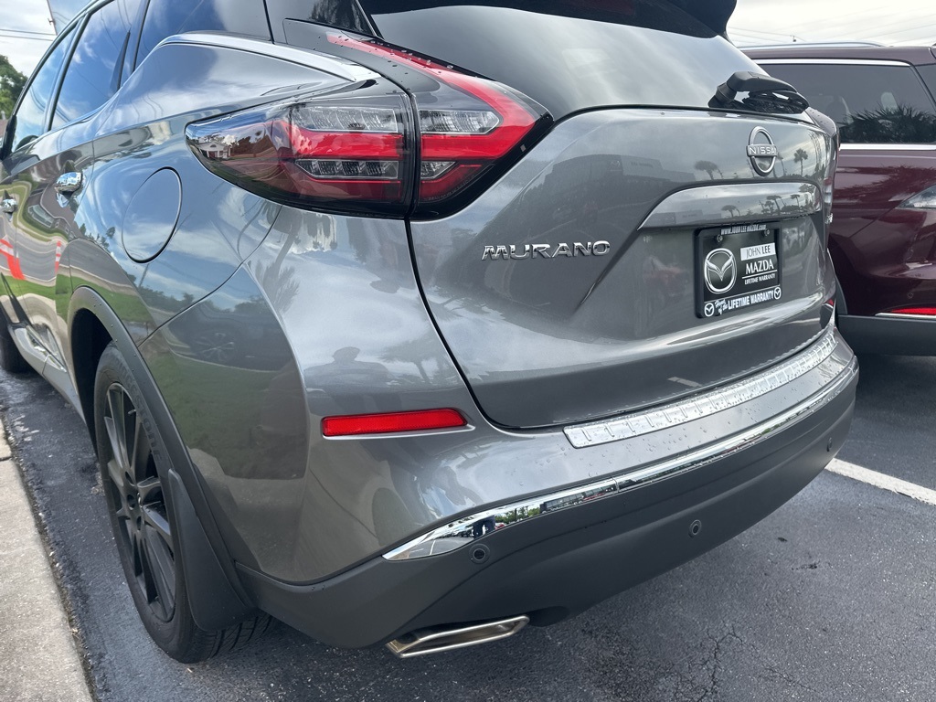 2024 Gun Metallic Nissan Murano Platinum FWD SUV