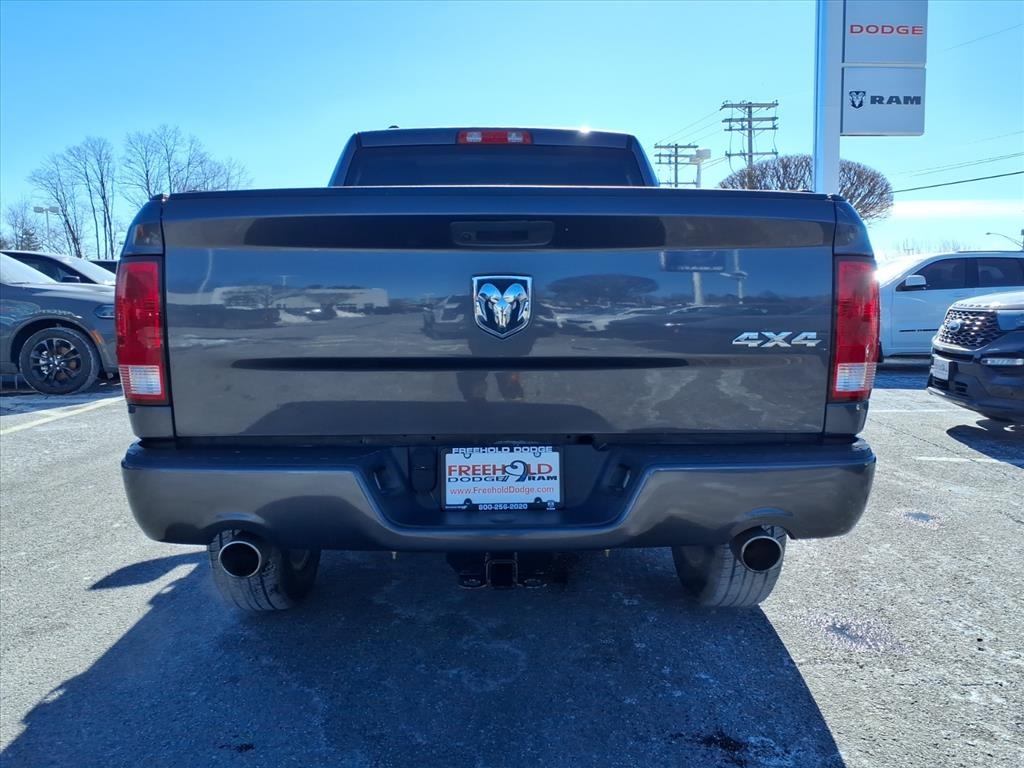 used 2019 Ram 1500 Classic car, priced at $23,900