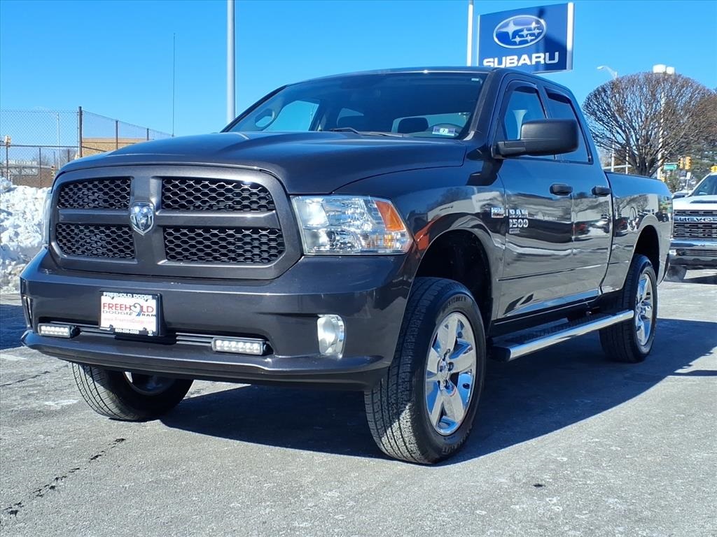 used 2019 Ram 1500 Classic car, priced at $23,900