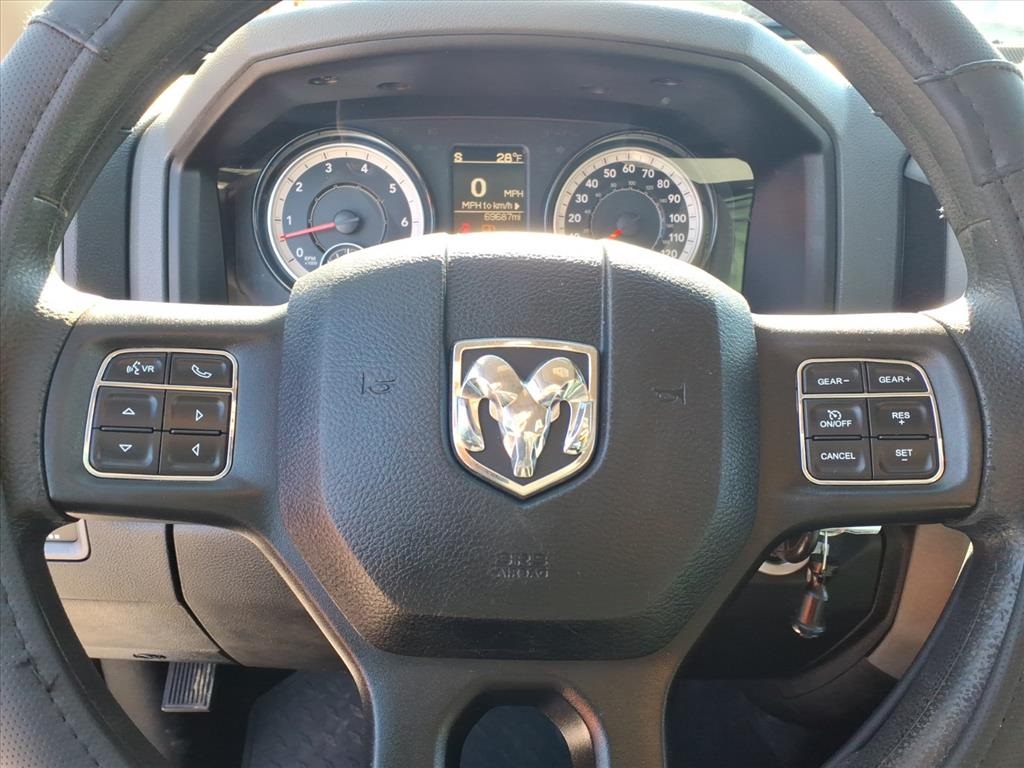 used 2019 Ram 1500 Classic car, priced at $23,900