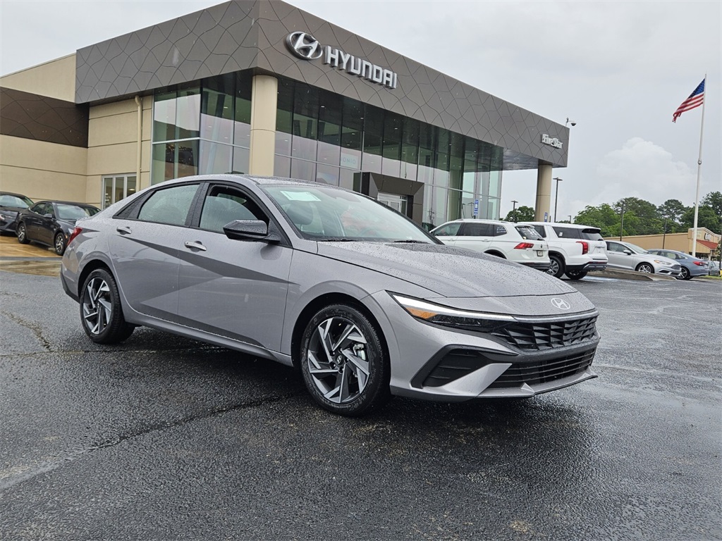 2025 Hyundai Elantra SEL